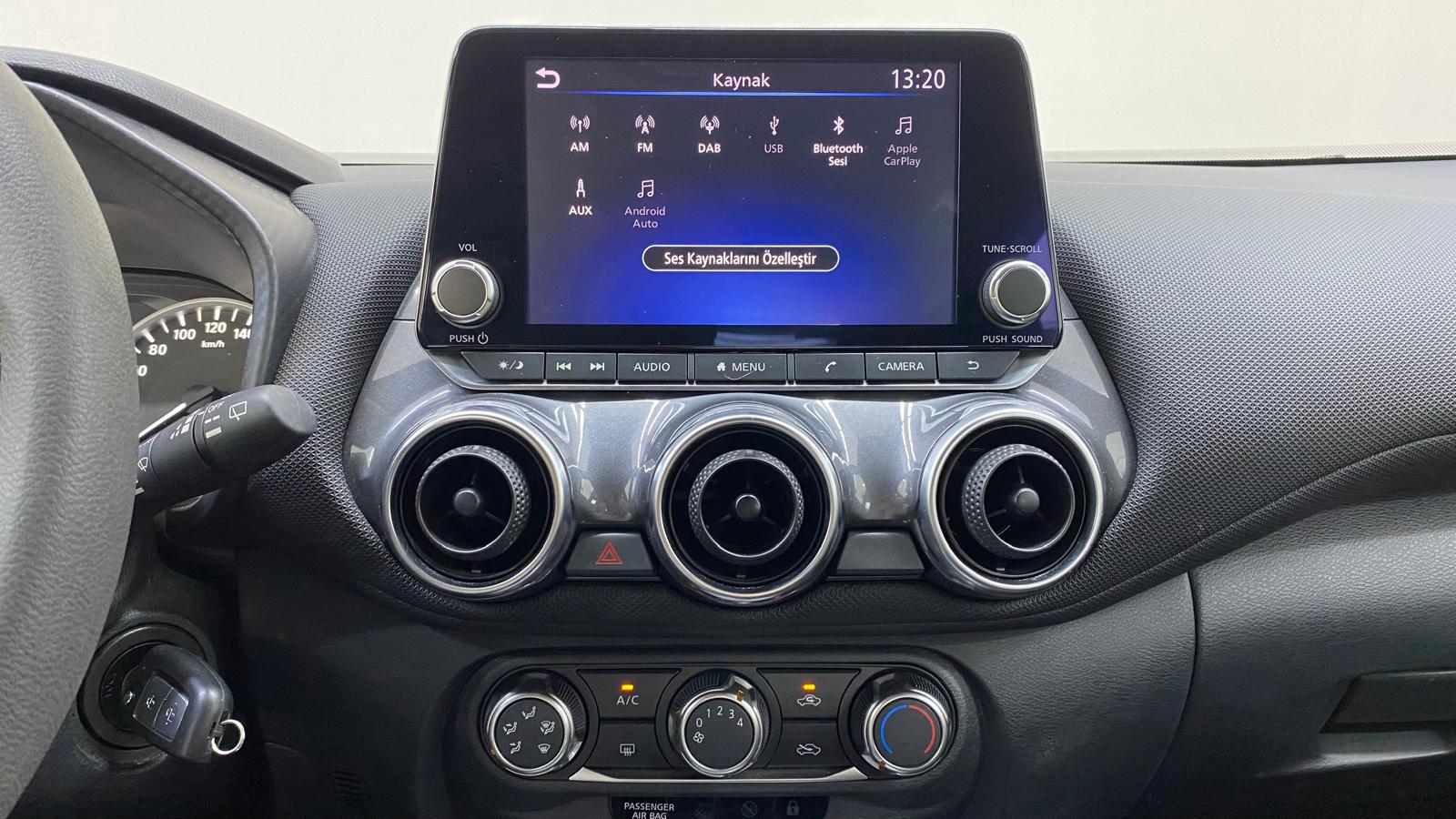 NISSAN JUKE 20